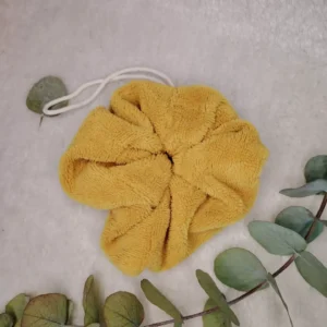 Fleur de douche moutarde Quintessence